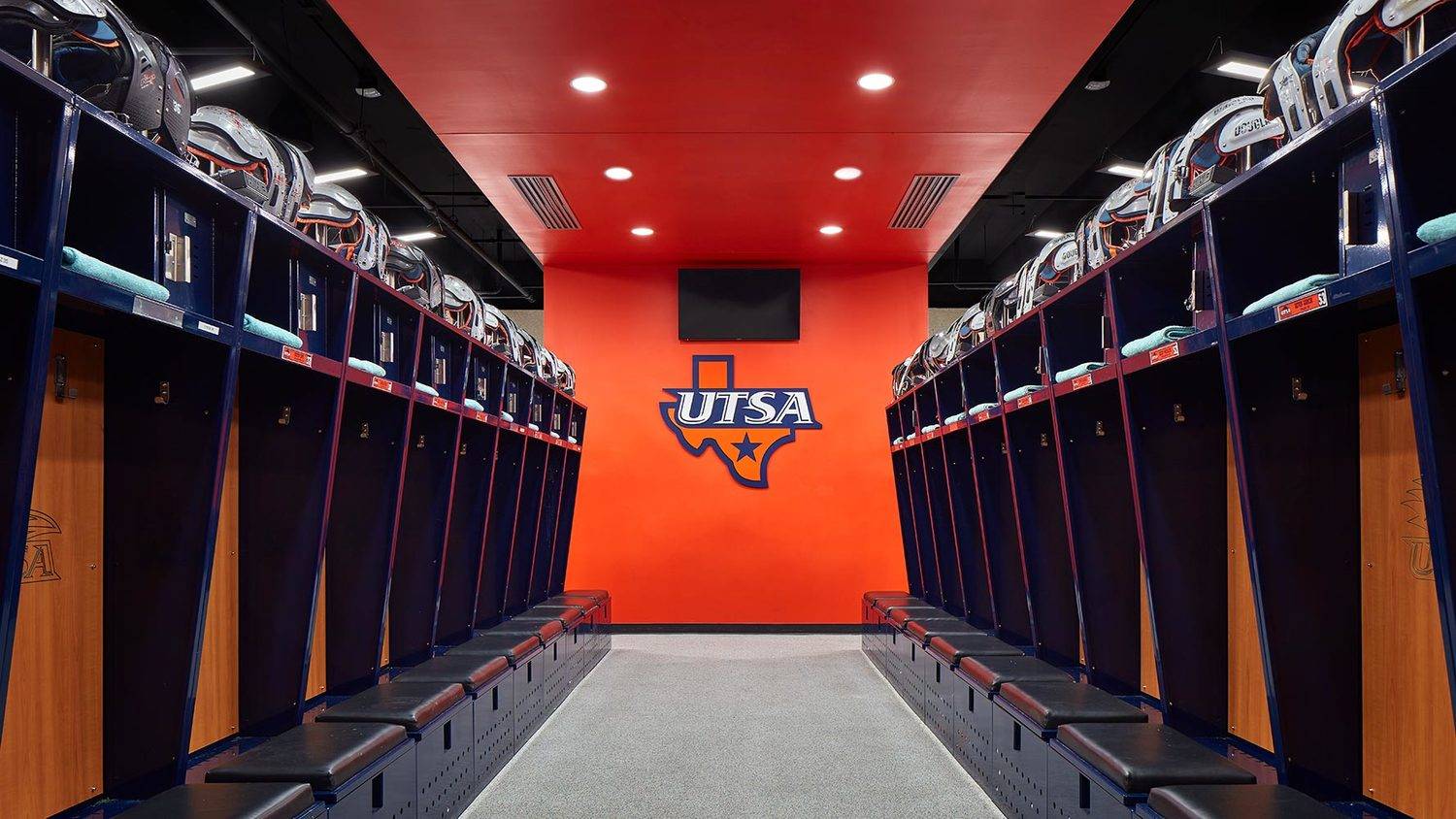 University CPM Scheduling UTSA Locker Room Remodel