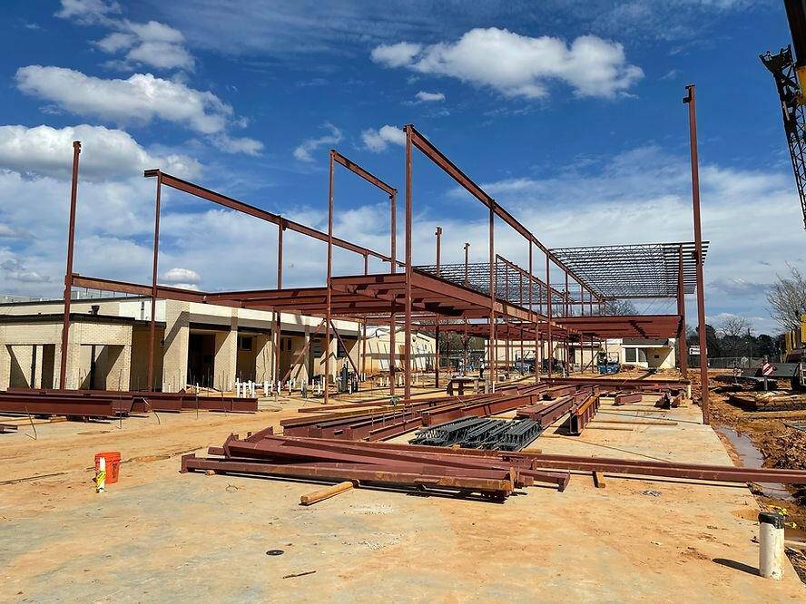School Construction Scheduling and Critical Delay Analysis